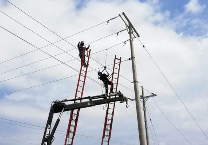 ilektros_construccion_media_tension